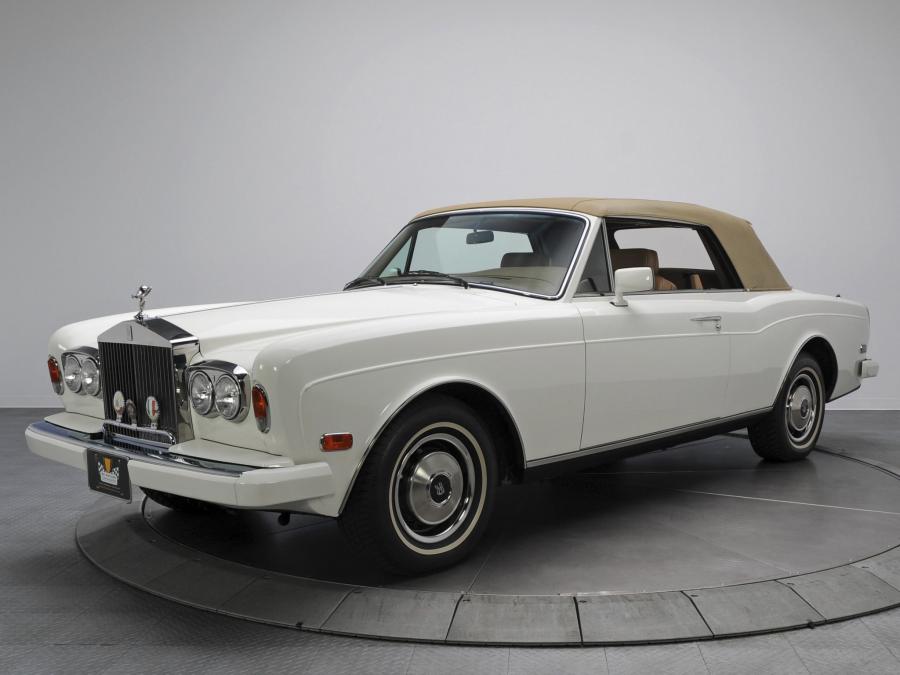  Rolls-Royce Corniche II 1986 года  (фото 1 из 12)